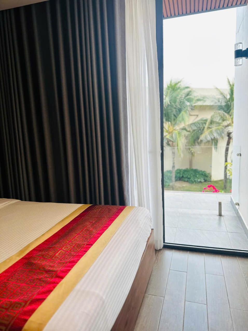 Oceanami Villa Long Hai - Vung Tau Exterior photo